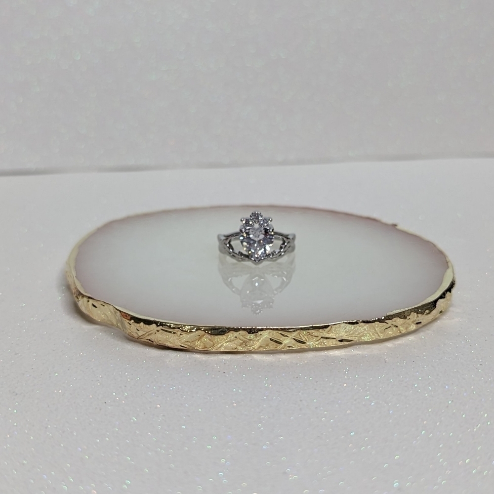 Claddagh Irish Ring Silver Rhinestone Cubic Zirconia Size 7 - Picture 5 of 7